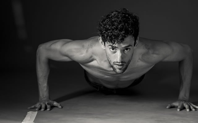 hotsexymenxxx:Luis Gerardo Méndez 