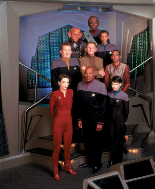 trekcore:Happy 25th Anniversary to Star Trek: Deep Space 9!