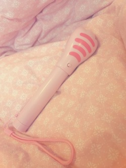 kawaii-bdsm:  bad-little-senpai:💖Got this beauty yesterday from @kawaii-bdsm 💖 Awww adorable pics of our paw vibrator !! ♡ Thank you so much @bad-little-senpai 💖😍