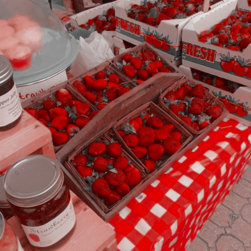 STRAWBERRYCORE !?