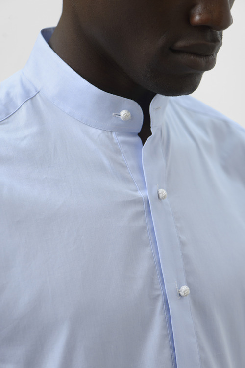 The Silk-Knot Popover ShirtAnother entry of the Capsule Collection #02 is this exclusive popover shi