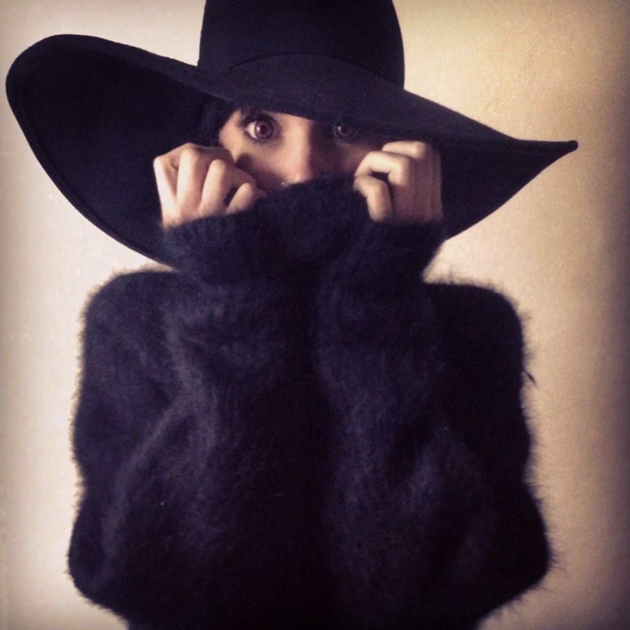 mainlyboredom:  Today at the Witch House with  syntheticdoll #YouCantLiveWithUs