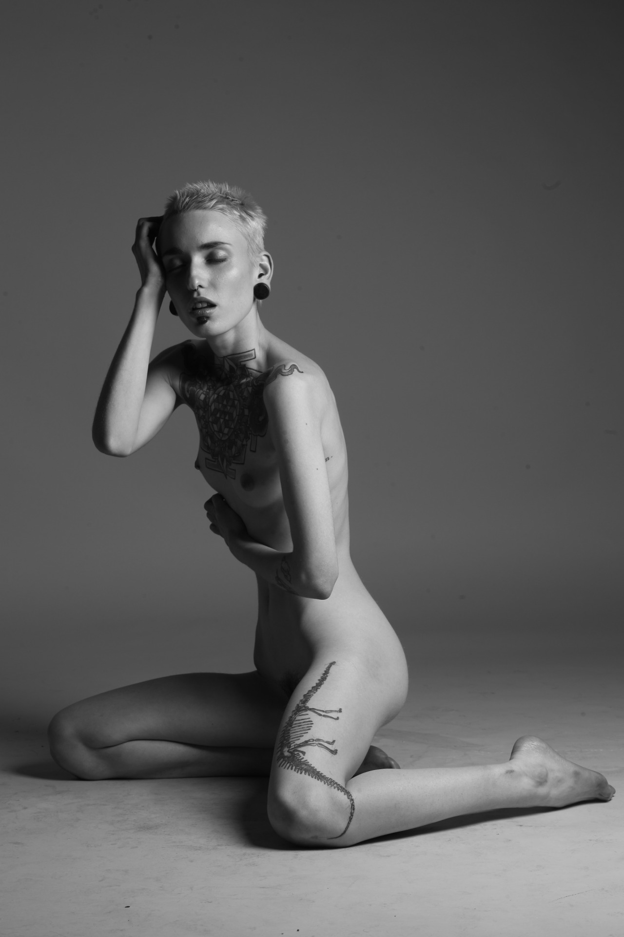 mishamanistmodel:  No editing - Photo : Ville Paul Paasimaawww.villepaul.fi/ 