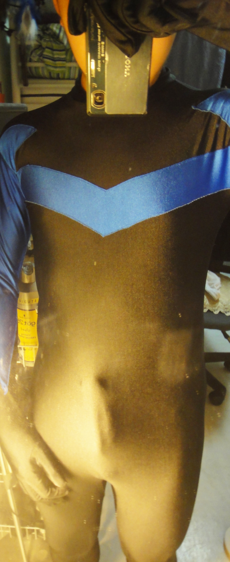 playfullycra:  I really need a better fullbody mirror. Anyway, here’s me wearing