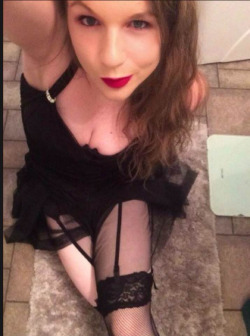 racy-xdressers:  CrossDressing