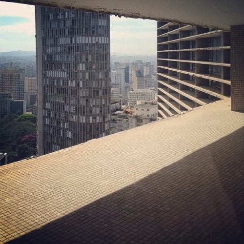 Copana views — by Iwan Baan Edifício Copan, São Paulo, Oscar Niemeyer, 1957-66. 