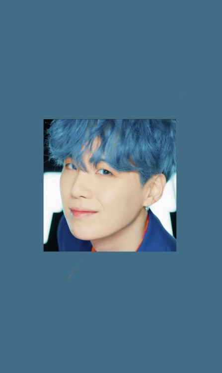 BTS x Boy With Luv - [Admin B] Like or reblog if you save 