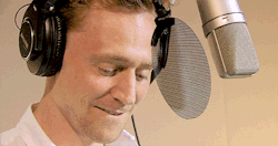 forassgard:  Tom Hiddleston - Behind the
