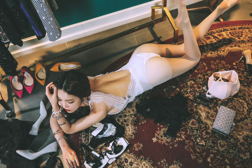 gravure-glamour:  Park Jung Yoon