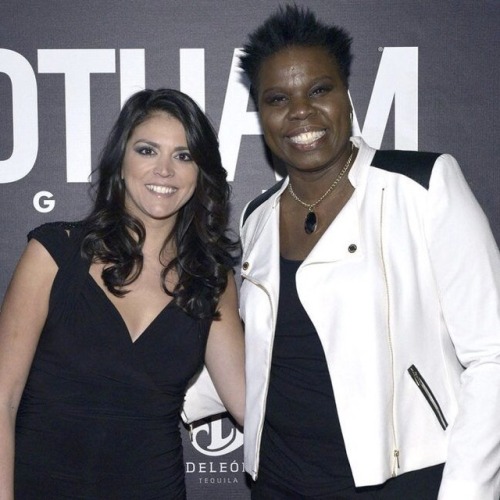 SNL cast friendships: Cecily Strong & Leslie Jones