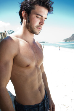 hottmen:Bernardo