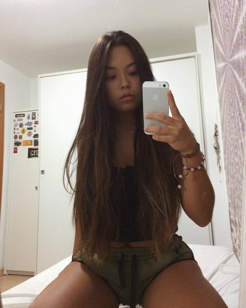 http://streetgrl.tumblr.com/post/157157698047
