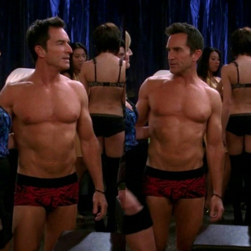 lamarworld:Jeff Probst bulge & nude pics (that he said was him in an interview)