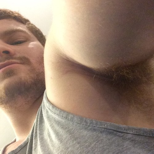 hothairynastysexy: dpaul109: Hey fucker!  Get your nose and tongue into my pit and worship it.&