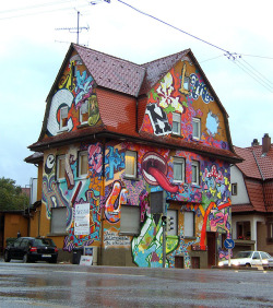 itscolossal:  A Monochromatic Farewell to a Condemned House in Germany