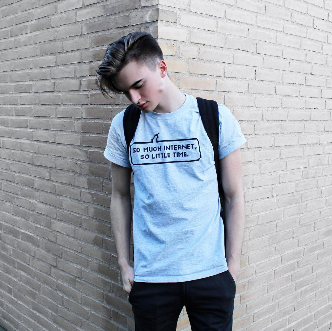 oportunitas:  SO MUCH INTERNET, SO LITTLE TIME // Outsidertees // discount code: