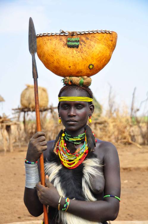 Ethiopian Dassanech woman, by Rod Waddington. porn pictures