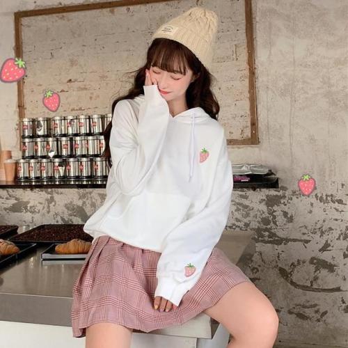 Cute Strawberry Embroidery Hoodie starts at $29.90 ✨☁️✨I like this one. What about you?