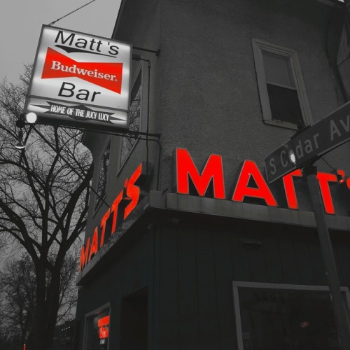 wr3n:Good night for a Jucy Lucy