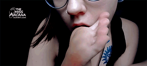 themissarcana:  footfetishallstars:  It’s Monday, December 1st. Time to crown a