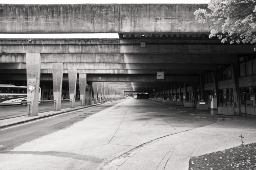 rodoferroviária de Curitiba / Rubens Meister / 1972