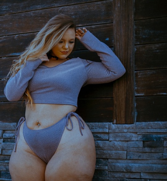 Pawg colors of autumn