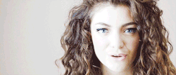 non-practicing-aries:  We’re bigger than we ever dreamed,And I’m in love with being queen. 