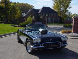 corvettes:  1961 Corvette