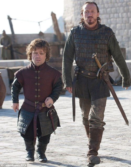Fantasy Wardrobe: Popular Men's Fashion Of History