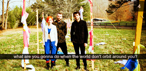 hayleywilliasm:  paramore + snapchat 