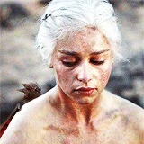 queenaryanne-blog:  Daenerys Targaryen season 1 