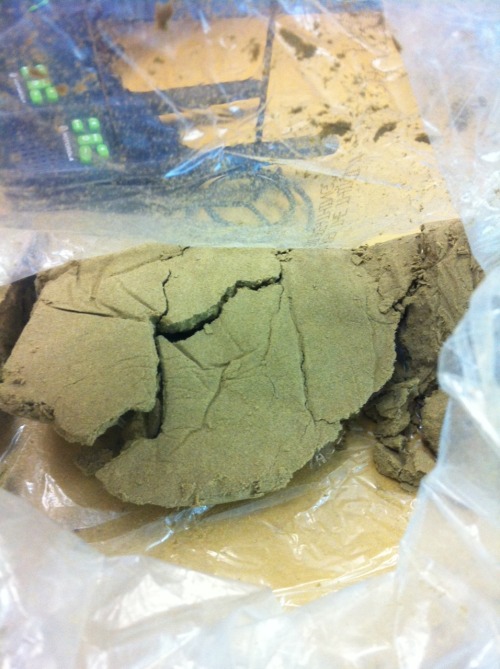 packthat-bowl:  This is what a pound of kief looks like