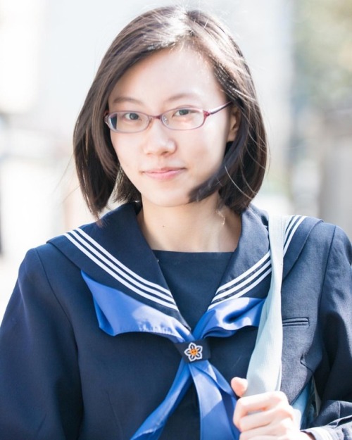 #portrait #photograph #photoshoot #japanese #japaneseview #schooluniform #girl #spring #架空荘 #kakuuso