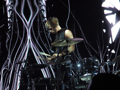 Muse, live at Laugardalshöll, Reykjavik, Iceland.  August 6 2016.  Rest of set here.