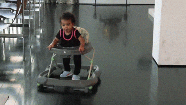 bawdownbitches:  running with daddy 