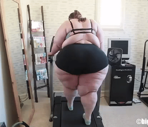 hamhub:  bbworship:  Big Mama   I would be much more motivated at the gym if she were in front of me! 👀🐳🍑💦