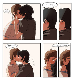 grunclegrac:  make Klance kiss!!!&lt;&lt;  