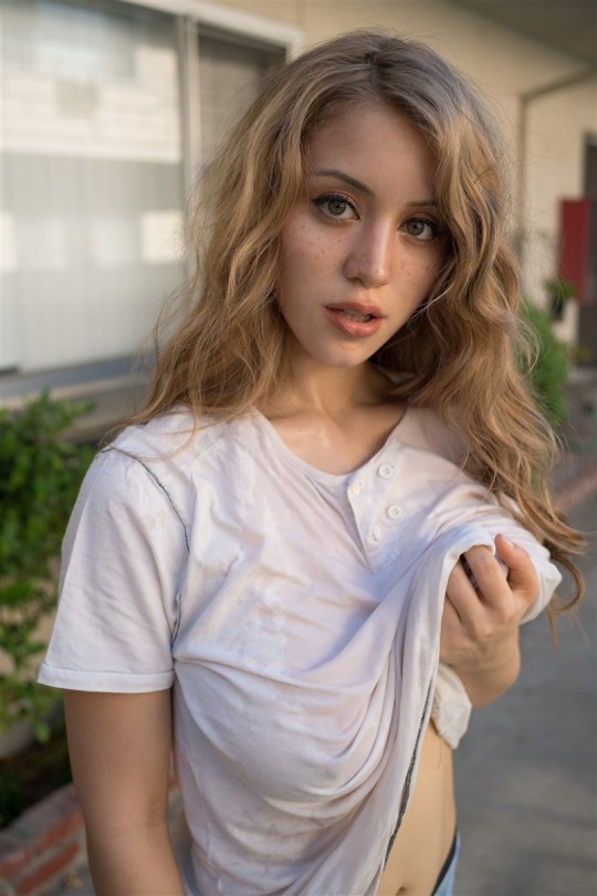 septicskepticthesecond: badbitchesglobal:  Caylee Cowan  Caylee Cowan - 21 USA - Blond BlueGreen Eyes Large Boobs - Wet Tee Shirt by the Pool!!!!! Normally I go for girls with small titties, the smaller the better.  Caylee Cowan, shown here in a set