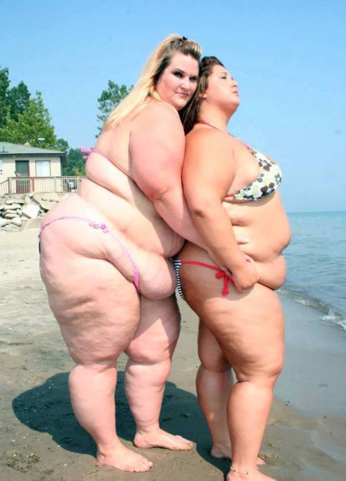 amobbw-ssbbw:  Mamiiiiiisssssssssssssssss