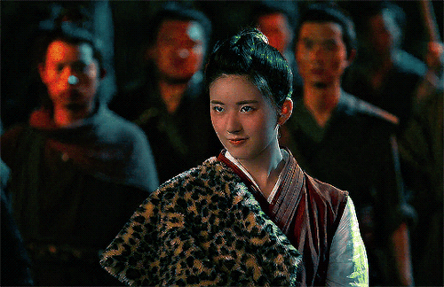 zhoufeis:bonus: chinese drama appreciation ♦️ [1/5] incredibly funny scenes per drama 传闻中的陈芊芊 THE RO