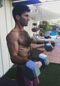 mynewplaidpants:Missed these shots of Nev last week!