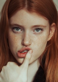 redheadsareamazing-3:    @daddiekyle 