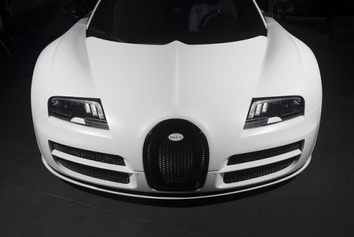 automotivated:Bugatti by Jordan Krate on Flickr.