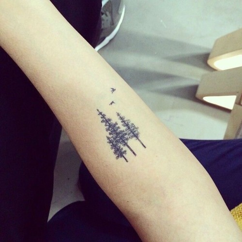Follow for more tattoos like this! Daily posts of amazing, minimalistic tattoos that you might repos