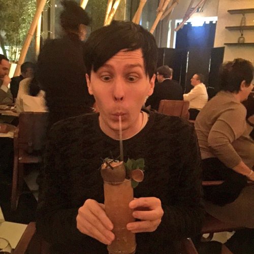 danandphilhq:  “Had a belated birthday night with pals! Escaped a room at hinthunt and ate more sush