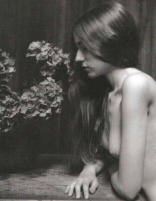 langedumale:  Andrea Margaret photographed by Yasutomo Ebisu // Bolinas, Huge Magazine;