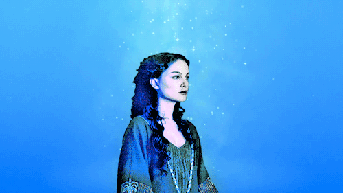 loislane:  Padme headers, for anon! This one was a bit of a challenge, as there’s not a lot of comic art for her, so I did some editing to her real photos. Hope y’all like them – I have no idea if they came out well lol. please like/reblog if using.
