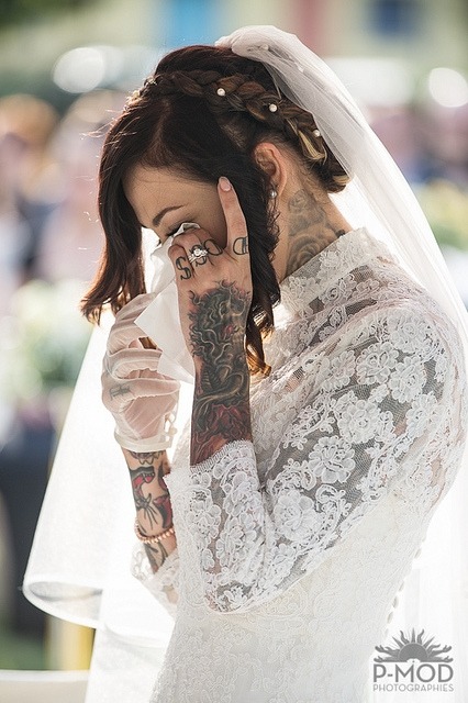 bloglikeaman: Such a beautiful bride! -B