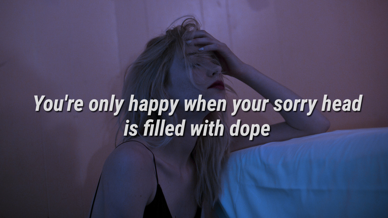 swimminginlyrics:  Colors // Halsey