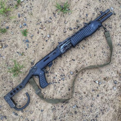 gun-gallery:Franchi SPAS 12 - 12 Gauge